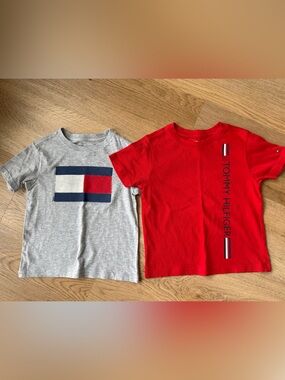 Tommy Hilfiger Kids Boys Short Sleeve cotton T-Shirt Set - 2T- Red & Gray